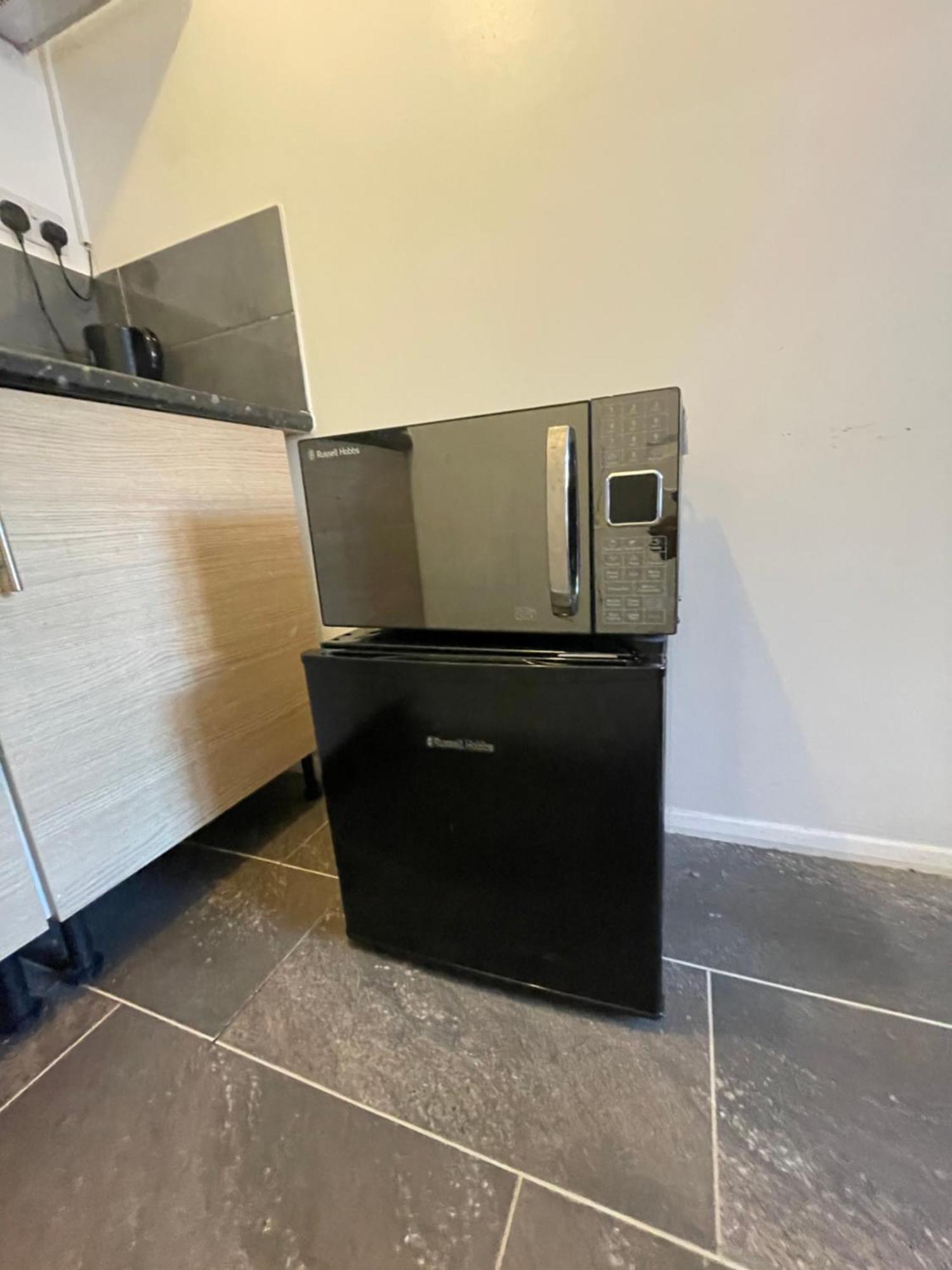 Fantastic Studio, Private Bathroom And Mini Kitchen. Thamesmead  Εξωτερικό φωτογραφία